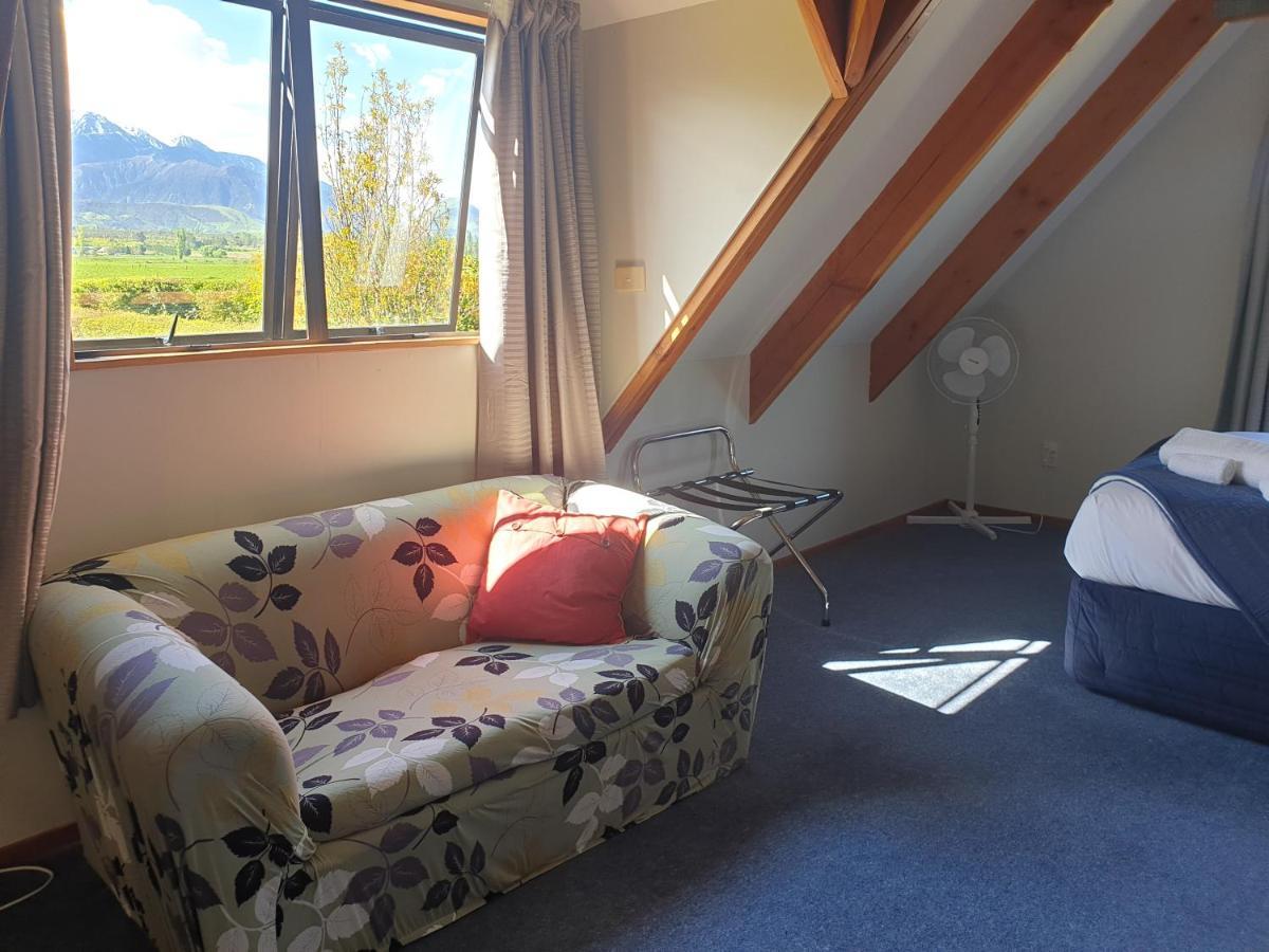 Te Mahuru Retreat 凯库拉 外观 照片